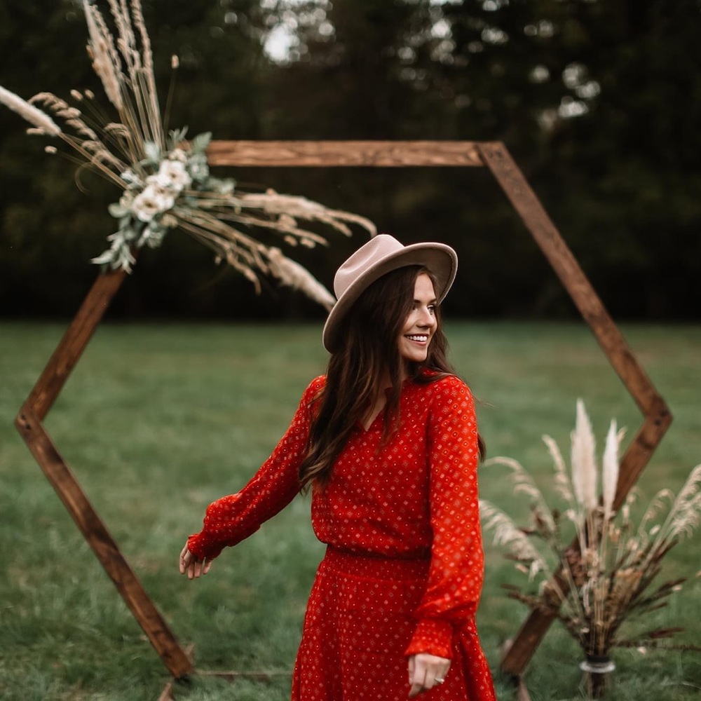 Meet your Posher, Reba